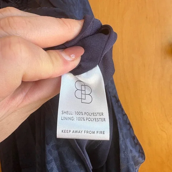 Baltic Born Maxi Dress Womens Medium Navy Blue Leopard Jacquard Wrap V-Neck New - Picture 3 of 8